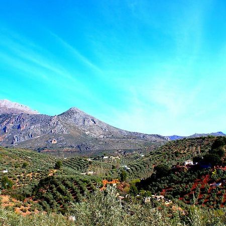 Huelma Alojamiento Rural El Agueelo מראה חיצוני תמונה